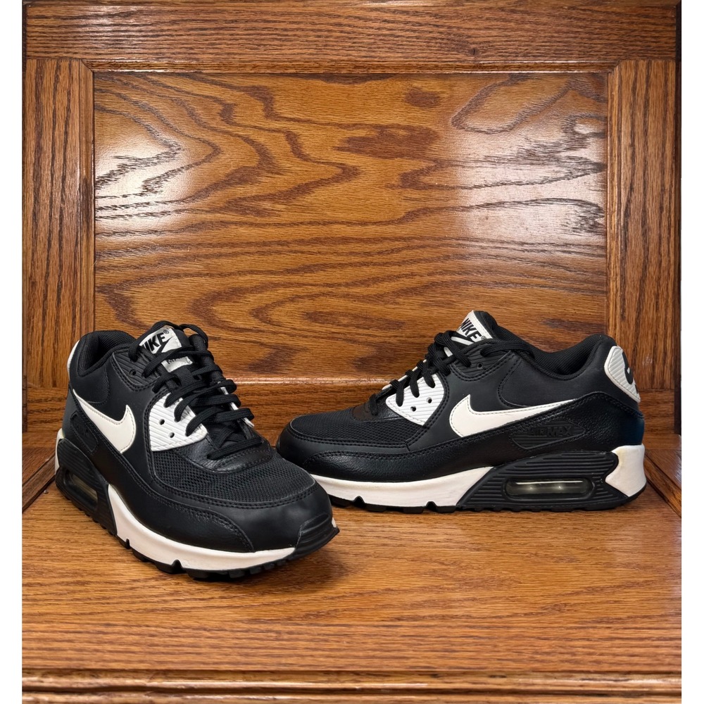 Nike Air Max 90 Black White Leather Mesh Sneakers 616730-023 Womens 7